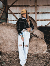Load image into Gallery viewer, Ariat Hickory Sweatshirt
