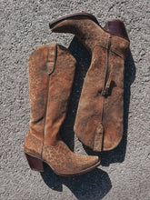 Load image into Gallery viewer, Ariat Casanova Boot (Distressed Leopard)