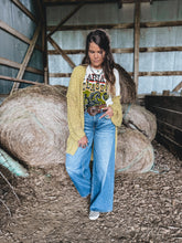 Load image into Gallery viewer, Ariat Classic Rodeo T-Shirt