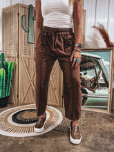 Load image into Gallery viewer, Bindi Barrel Pants (Brown)