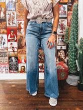 Load image into Gallery viewer, Ariat Jazmine Jean