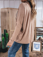 Load image into Gallery viewer, Tatum Top (Taupe)