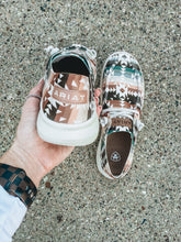 Load image into Gallery viewer, Ariat Hilo (Natural Southwest)