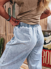 Load image into Gallery viewer, Kianna Barrel Pants