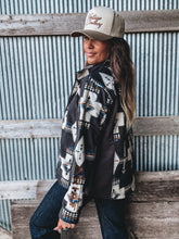 Load image into Gallery viewer, Ariat Softshell Jacket (Thornstone)