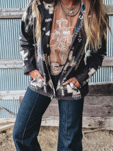 Load image into Gallery viewer, Ariat Softshell Jacket (Thornstone)