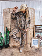 Load image into Gallery viewer, Timber Ridge Lounge Pants