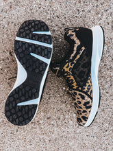 Load image into Gallery viewer, Ariat Fuse (Leopard)