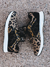 Load image into Gallery viewer, Ariat Fuse (Leopard)