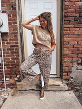 Load image into Gallery viewer, Bindi Barrel Pants (Leopard)