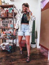 Load image into Gallery viewer, Bentley Shorts
