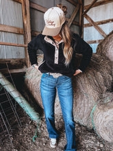 Load image into Gallery viewer, Ariat Berber Snap Sweatshirt