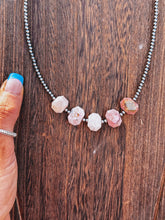 Load image into Gallery viewer, Verity Necklace