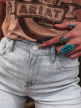 Load image into Gallery viewer, Ariat Nyla Shorts