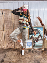 Load image into Gallery viewer, Darby Barrel Jean (Olive)