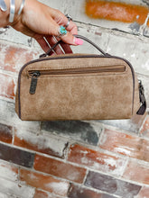Load image into Gallery viewer, Rowlett Wrangler Handbag (Brown)