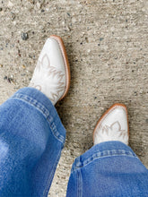 Load image into Gallery viewer, Ariat Dixon Western Boot (Blanco)