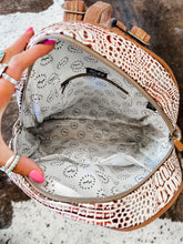 Load image into Gallery viewer, Springer Backpack