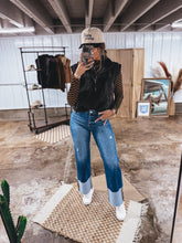 Load image into Gallery viewer, Teddy Vest (Black)

