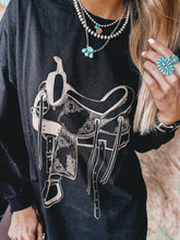 Load image into Gallery viewer, Ariat Canvas Oversized Tee (Black)
