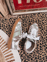 Load image into Gallery viewer, Country Mile Sneaker

