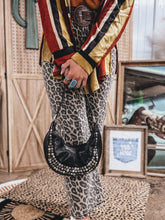 Load image into Gallery viewer, Crescent Cowgirl Purse (Black)
