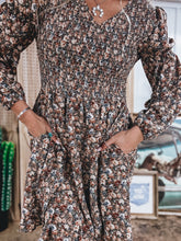 Load image into Gallery viewer, Phoebe Dress
