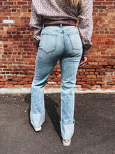 Load image into Gallery viewer, Levan Jean
