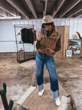 Load image into Gallery viewer, Sunday Funday Hat (Black)
