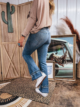 Load image into Gallery viewer, Landry Jean
