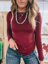Load image into Gallery viewer, Shelby Top (Wine)
