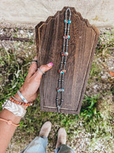 Load image into Gallery viewer, Seona Choker (Pink and Turq)
