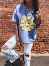 Load image into Gallery viewer, Daisy Girl Tee
