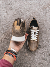 Load image into Gallery viewer, Ariat Ranch Runner Shoe
