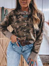 Load image into Gallery viewer, Camo Cardi
