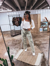 Load image into Gallery viewer, Buckshot Jean
