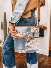 Load image into Gallery viewer, Lola Belle Purse
