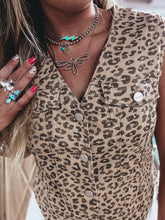 Load image into Gallery viewer, Chester Cheetah Vest
