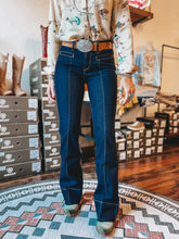 Load image into Gallery viewer, Ariat Lennon Slim Trouser
