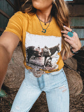Load image into Gallery viewer, Ariat Western Photo T-shirt
