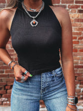 Load image into Gallery viewer, Carlee Crop (Black)

