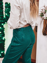 Load image into Gallery viewer, Steppin’ Out Sequin Pants
