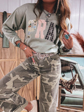 Load image into Gallery viewer, PRAY Crew (Sage)
