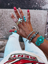 Load image into Gallery viewer, Monica Bracelet
