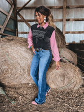 Load image into Gallery viewer, Ariat Dallas Tee
