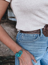 Load image into Gallery viewer, Ariat Ultra High Luana Wide Leg
