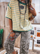 Load image into Gallery viewer, Breezy Top (Butter Yellow/Green)
