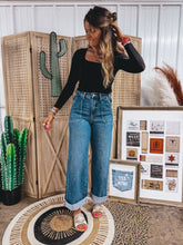 Load image into Gallery viewer, Trish Top (Black)
