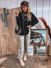 Load image into Gallery viewer, Tatum Top (Black)
