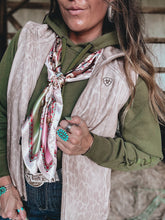 Load image into Gallery viewer, Ariat Logo 2.0 Hoodie (Moss Green)
